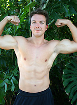 Ivan shows his ripped body by ManAvenue