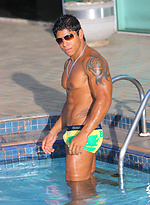 Latin bodybuilder Luiz Tribal by Power Men