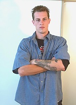 Hot amateur Dan jacking off by Nextdoor Male