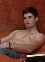 Amateur stud jacking off dick by Nextdoor Male