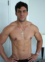Latest Hottie Update: ROBERT by ManAvenue