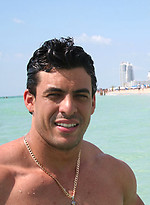 Latest Hottie Update: ROBERT by ManAvenue