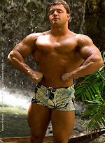 Bomb shows muscled body by Manifest Men