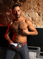 Tom Green, Joe Gunner and Ethan Cordoba fuck by UKNakedmen