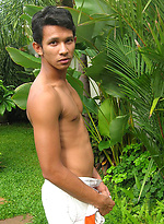Hot Gene strips outdoors by BoyKakke
