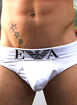Straight Hunk Jay\\\\\\\'s First Blow Job from a Guy - Lucky Danny Fills his Mouth! by English Lads