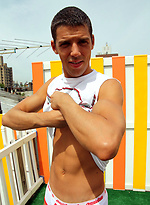 Horny aussie Tommy De Luca naked outdoors by Bentley Race