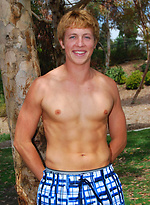 Hot straight boy Ian jerking off dick by SpunkWorthy