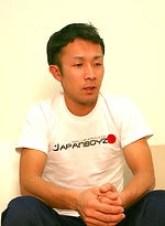 Straight Japanese guy Hiroshi jerking off and cumming by Japan Boyz