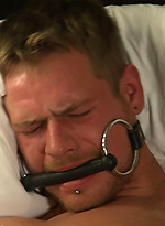 Spencer Reed ties Trent Diesel up and fucks him in a hotel room. by Bound Gods With Spencer Reed,Trent Diesel