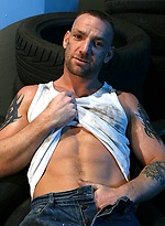 MAture man shows his ripped body and shaved cock by UKNakedmen