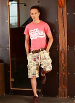 Todd shows six-pack and gets naked by BelAmi Online