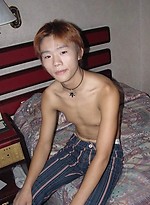 Cute and young Mui Mui strips off by Japan Boyz