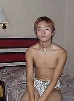 Cute and young Mui Mui strips off by Japan Boyz