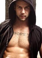Hot bonus photos of the incredibly sexy Chris Bines. by Randy Blue