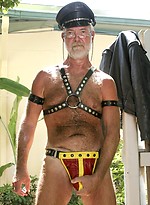 Thom Daddy - hairy old man by Hot Older Male