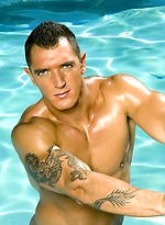 Hot muscle hunk Francesco D'Macho naked by Hot House Backroom With Francesco DMacho