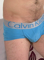 You know me, I love all types of guys and when Gav applied to feature his sexy, masculine pics grabbed my attention big time! The best word I can use to describe this superbly gruff man is organic by BlakeMason