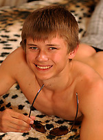Sascha Borodin jacking off dick by William Higgins