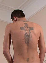 In the bedroom Olivers dirty secrets come pouring out, he loves to 69 and bury his tongue in some fit guys arse! Big cocks are his major turn on and I think he has come to the right place as here at BLAKEMASON we too are all about the cock... by BlakeMason