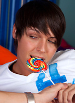 Hot twink sex scene with delicious lollipops! by LollipopTwinks