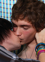 Tyler Bolt and Josh Bensan hooking up with a lollipop and nice meaty cocks! by LollipopTwinks