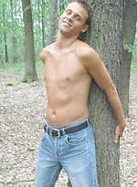 Bisex boy naked outdoors by Czech Boys