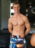 Steve shows his cute butt by BelAmi Online