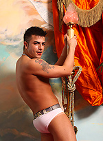 Harry posing naked by UKNakedmen With Harry Louis