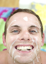 Massive facial from castros massive cock by Its Gonna Hurt With Castro Caliente