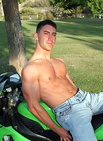 Muscle stud Derek by SeanCody