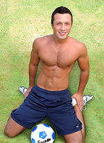 Hot muscle hunk Hugo naked by SeanCody