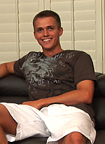 I\\\\\\\'ve met some tall boys lately and 20-year-old Robbie is definitely one of them! He\\\\\\\'s a charming guy from Texas with a sexy southern drawl by SeanCody