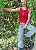 Straight guy jerking off outdoors by Czech Boys