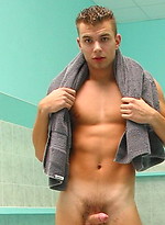 Muscled stud naked by Czech Boys