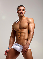 Lorenzo Kaiden photos by Power Men