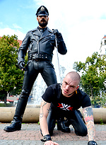 Leather Big Wolf vs Axl Black by Cazzo Club