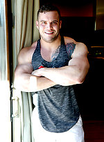 Bodybuilder Buck Carter JERKS His Cock And CUMS by Gayhoopla With Buck Carter