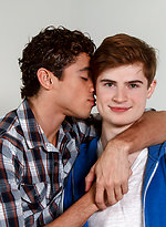 Photoshoot Bareback. Starring: Ashton Summers, Travis Berkley by Helix Studios With Ashton Summers