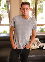 Dylan Hayes Solo Session by Helix Studios With Dylan Hayes