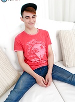 Shy twink Yank enjoys his long teen cock by BoysFox