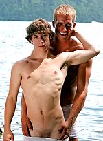 Blowing Ryan - Brandon Lewis and Ryan by Bulldog Pit
