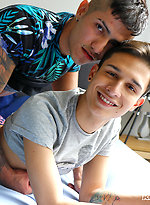 Andy Samuel brought his hot mate Gio over to the Bentley Race studio by Bentley Race