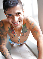Soaping up with our sexy mate Gio Velasco by Bentley Race