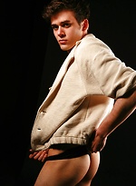 Alep hot in studio by Male Model