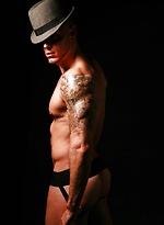 Dominique a lot of muscles by Male Model