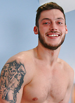 Straight & Athletic Hunk Will Pumps his Hole with 2 Dildos by English Lads