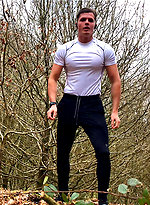Young Fit Stud Logan by English Lads