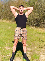 Muscular Hunk Carter by English Lads