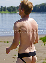 Football Nude #14: First Time Bromance! Beefy Levaughn & Tall 6'4